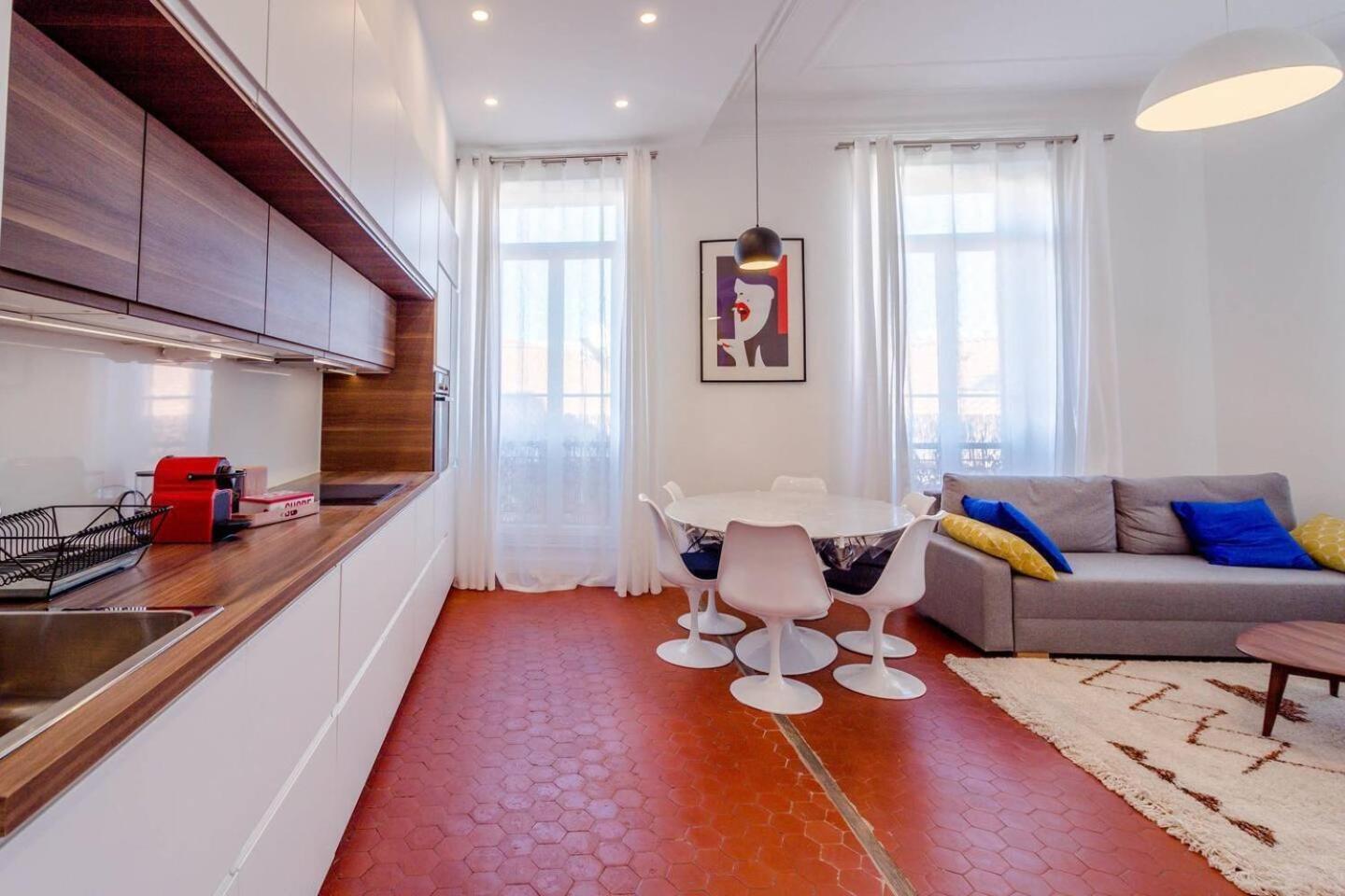 Apartment Colbert - 80m2 Proche Du Vieux-port *